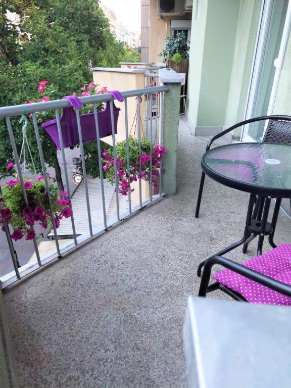 City Lux Square Apartment Skopje Exterior foto