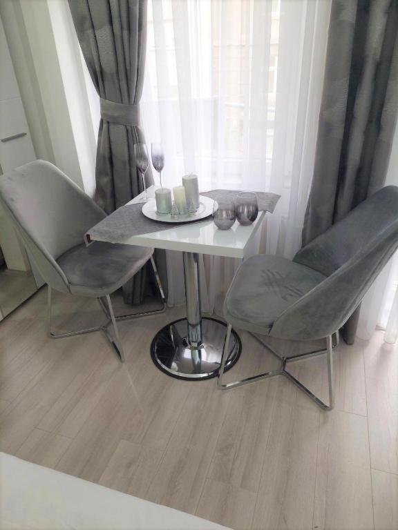City Lux Square Apartment Skopje Exterior foto